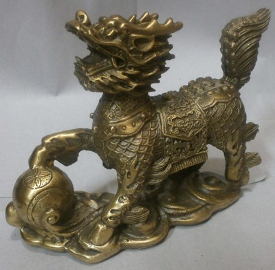 銅鑄麒麟——南岳區(qū)明達(dá)工藝品攤的經(jīng)典成套工藝品